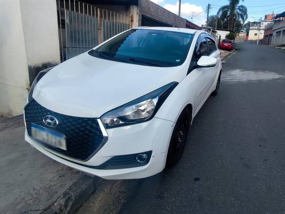 HYUNDAI HB20 1.0 COMFORT 12V FLEX 4P MANUAL